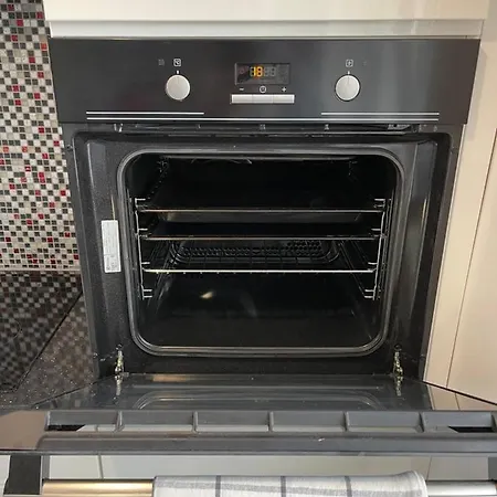 Aleje Jerozolimskie 11 19 - Darmowy Parking - Free Parking - 1km Do Dworca Centralnego, 850m Stacja Metra Nowy Swiat Apartman *