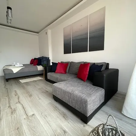 Aleje Jerozolimskie 11 19 - Darmowy Parking - Free Parking - 1km Do Dworca Centralnego, 850m Stacja Metra Nowy Swiat 华沙